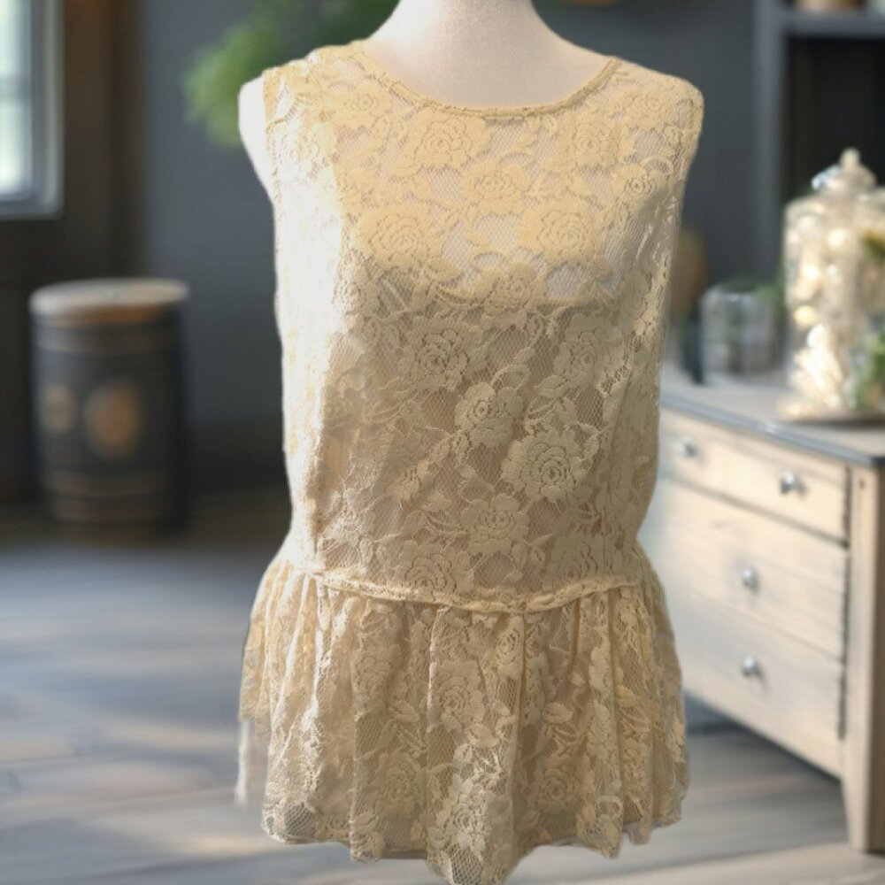 Adiva Lace overlay romantic country core- Cream